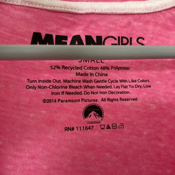 Mean Girls “On Wednesdays We Wear Pink” Heathered Pink Tee - Women’s Small - Picture 3 of 3
